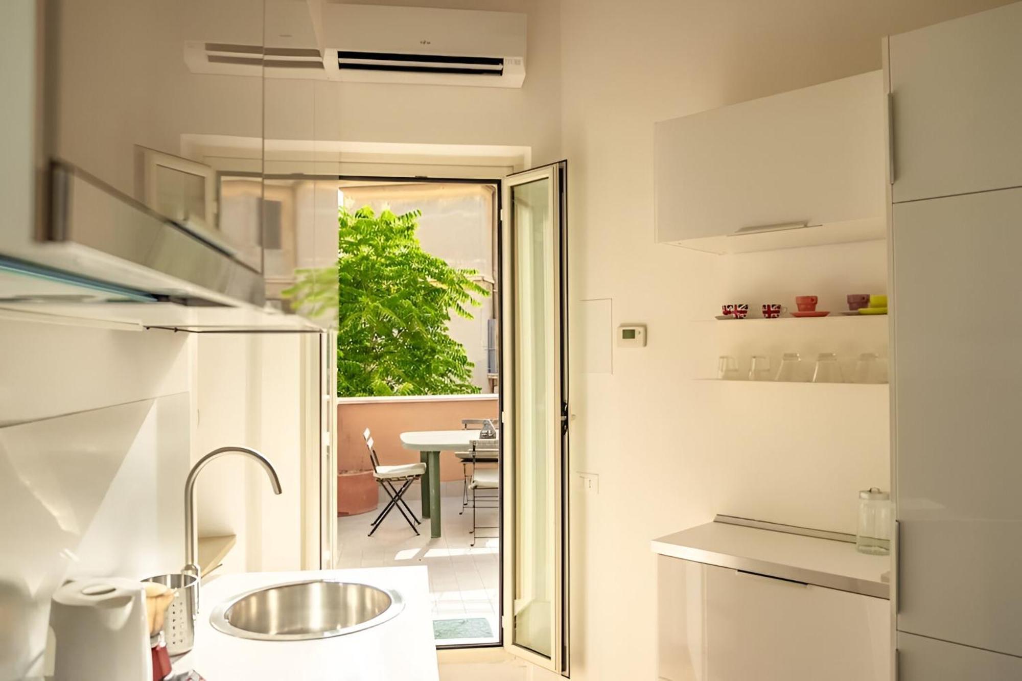 Apartment Clivo's 2 Buddyrent Rom